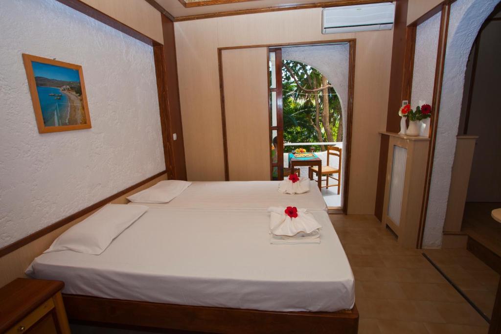 Damnoni Paradise Aparthotel Room photo